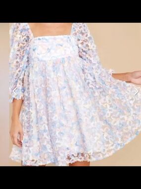 Storia Pastel Blue & Pink Floral Lace Mini Dress